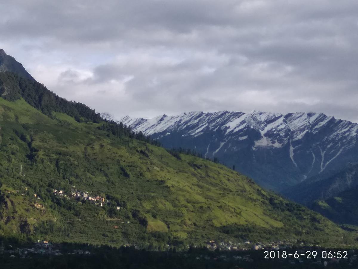 Sunface Homestay Manāli Zewnętrze zdjęcie