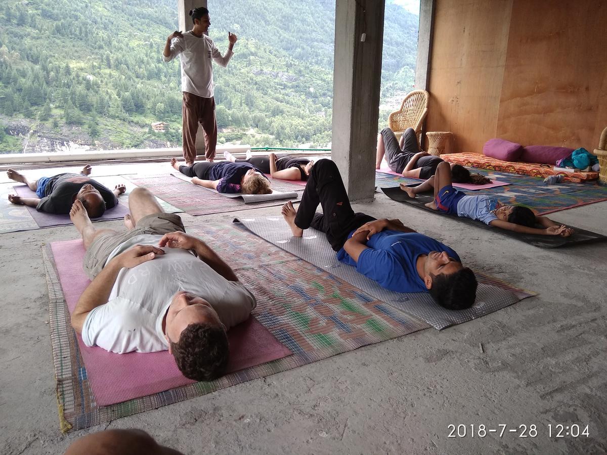 Sunface Homestay Manāli Zewnętrze zdjęcie