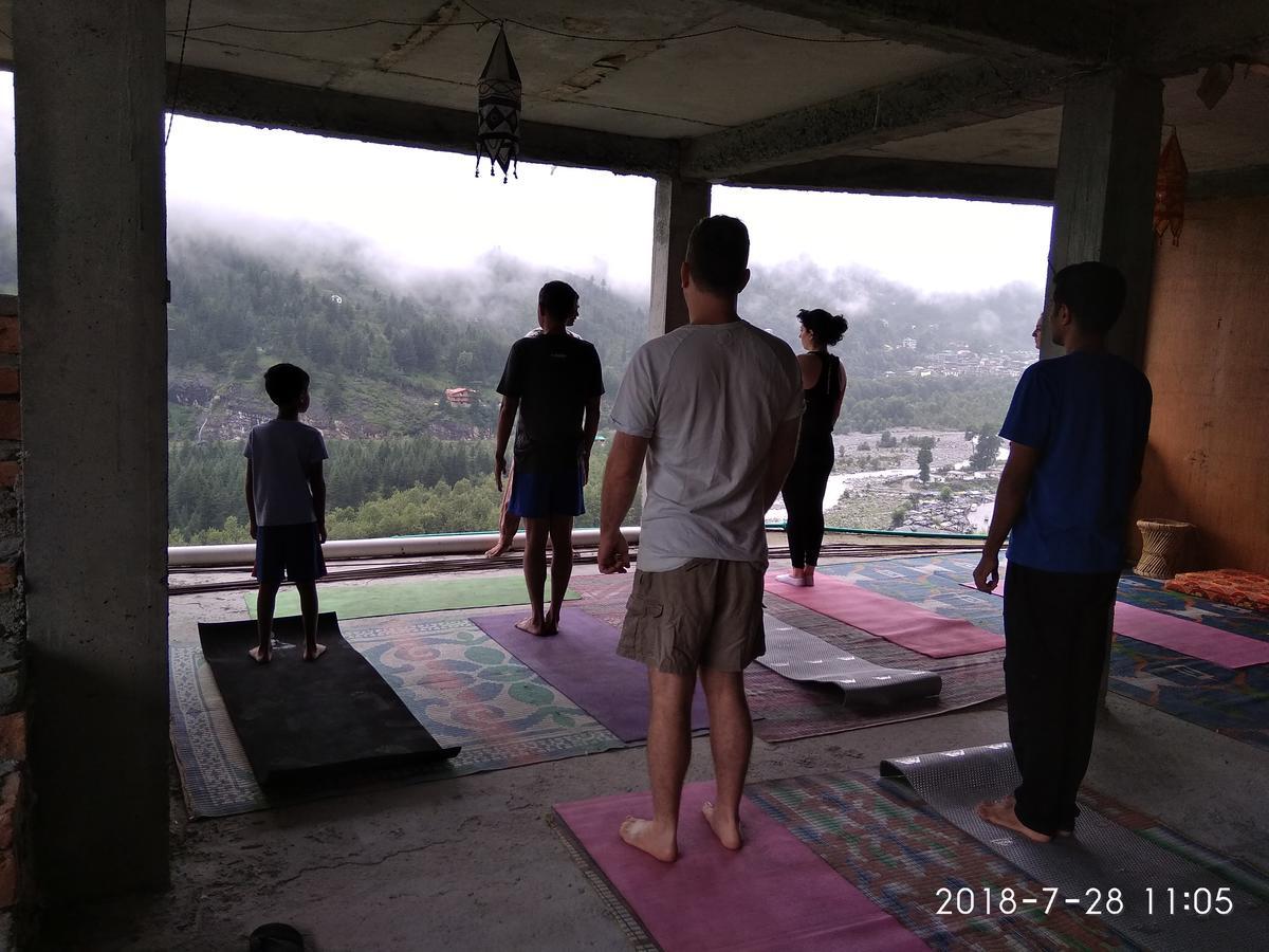 Sunface Homestay Manāli Zewnętrze zdjęcie